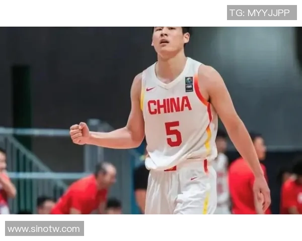 广州篮球队在世界杯积分榜中以78分稳居首位展现强劲实力